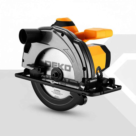 Scie Circulaire électrique orange et noire portative