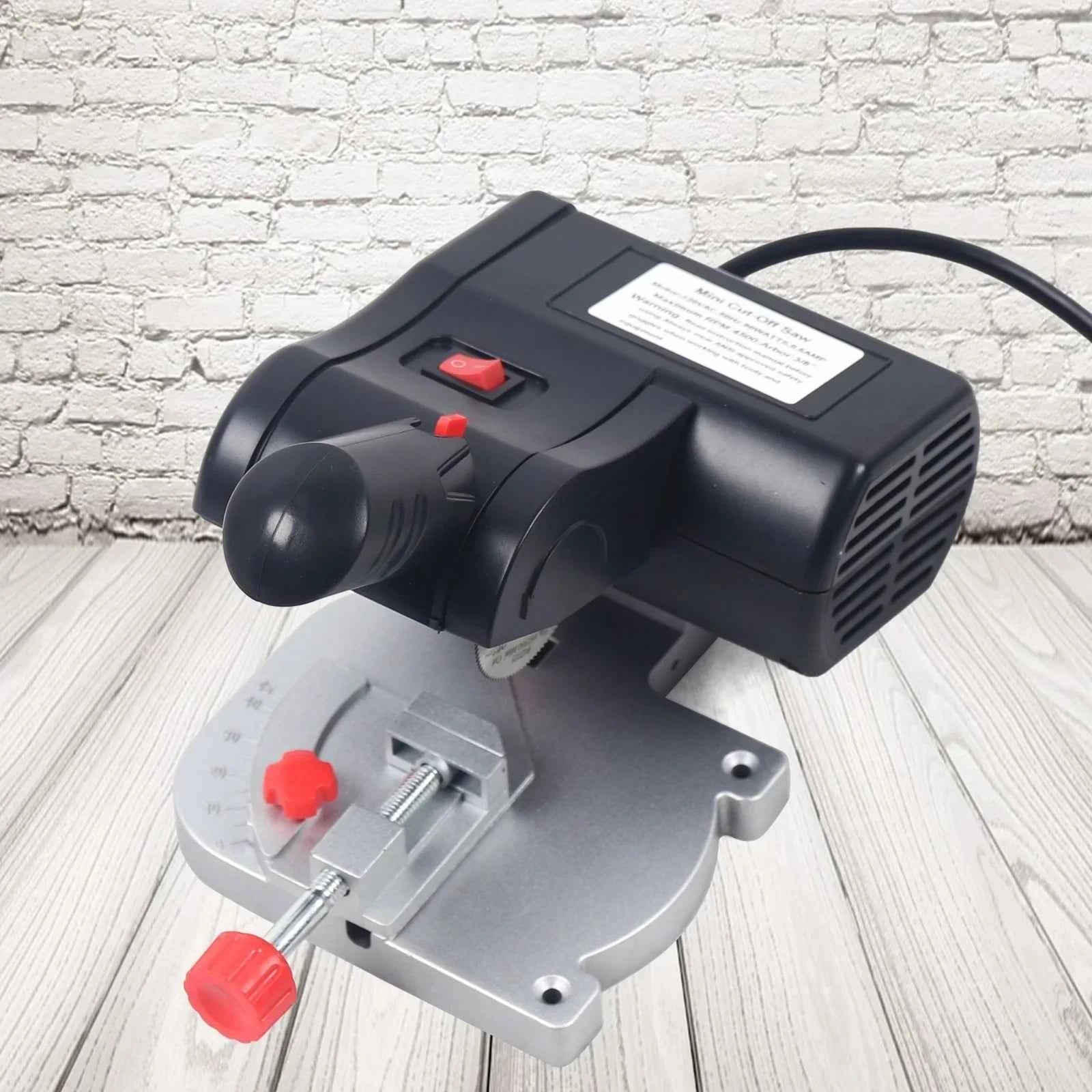 Scie Sur Table électrique mini avec base grise rouge